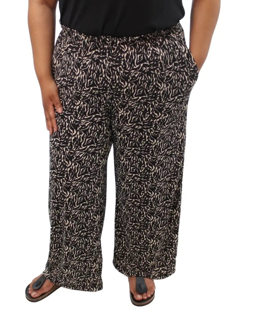 Ladies Printed Bon Bon Capri | R329.90 | Eagle Clothing | Plus Size | Big & Tall