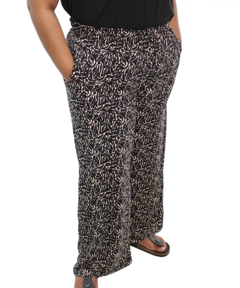 Ladies Printed Bon Bon Capri | Eagle Clothing | Plus Size | Big & Tall