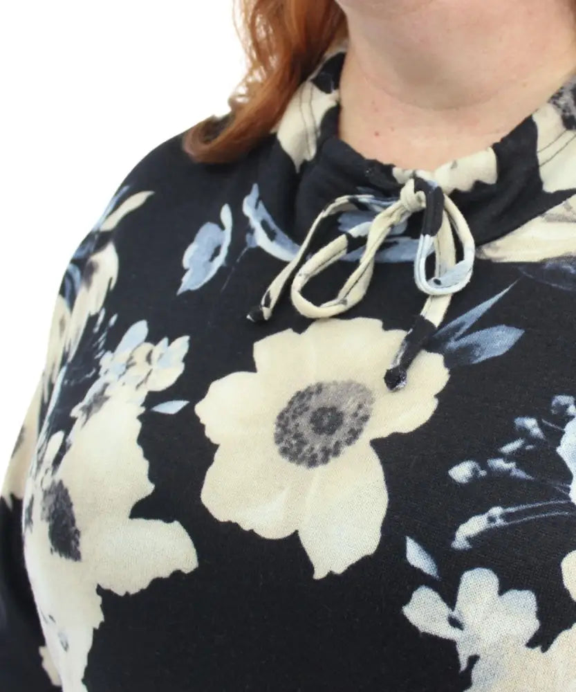 Ladies Printed Funnel Neck Top | Eagle Clothing | Plus Size | Big & Tall