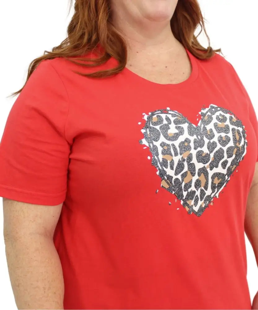 Ladies Printed Heart Design Tee | Eagle Clothing | Plus Size | Big & Tall