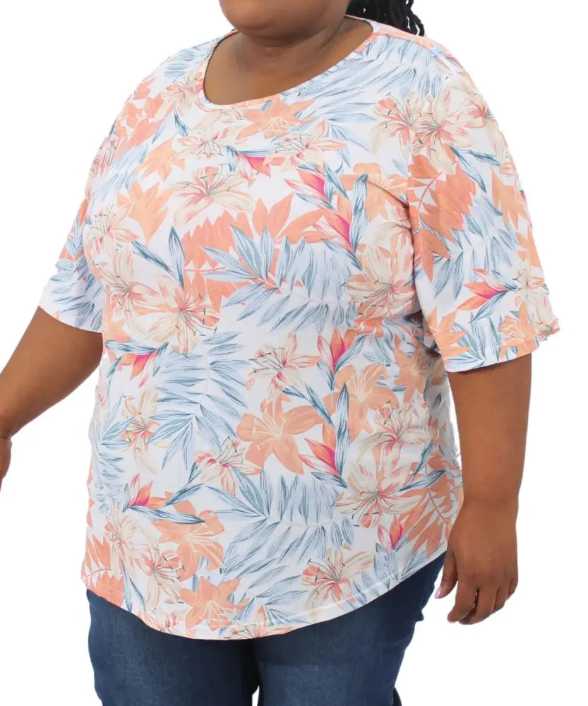 Floral print t-shirt with short sleeves in pastel colors - ladies printed tunic